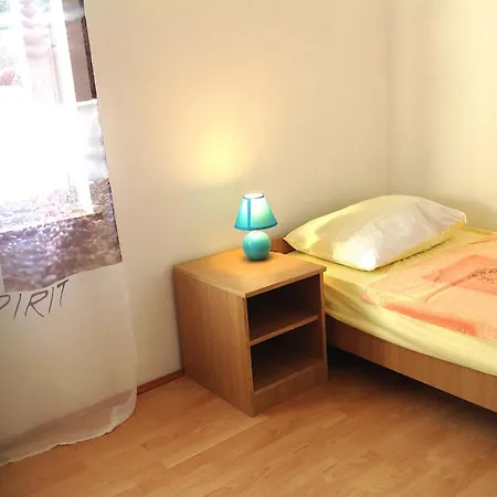 Seaview R アパート *