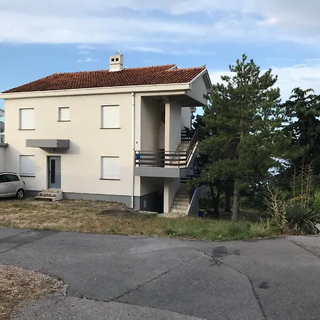 Seaview R Apartment